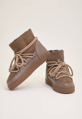 Classic Sneaker Brown