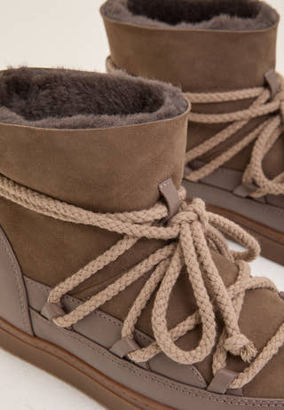 Classic Sneaker Brown