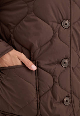 Short Quilted Jacket Brown