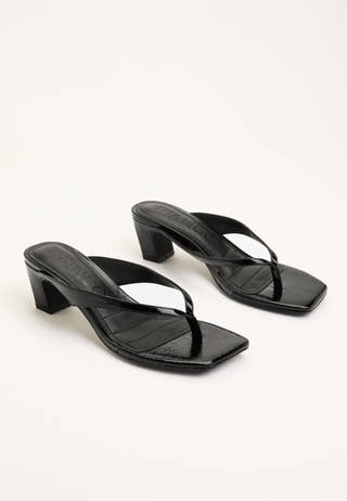 Biaspice Toe Post Faux Leather