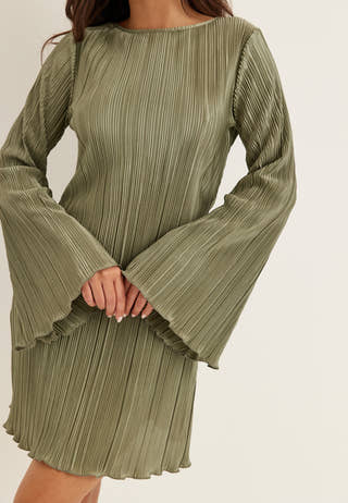 Short Pleated Frill Dress