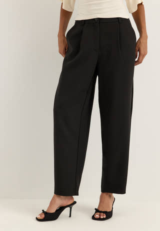Mid Waist Barrel Trousers Black