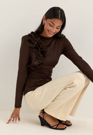 Flounce long Sleeve Top Brown
