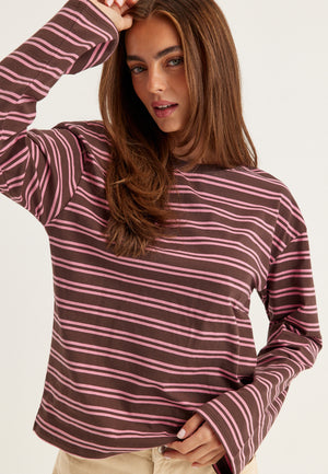 Relaxed Long Sleeve Tee