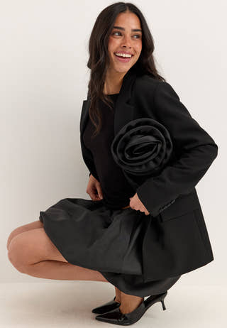 Rose Bubble-Hem Satin Mini Skirt/Top Black