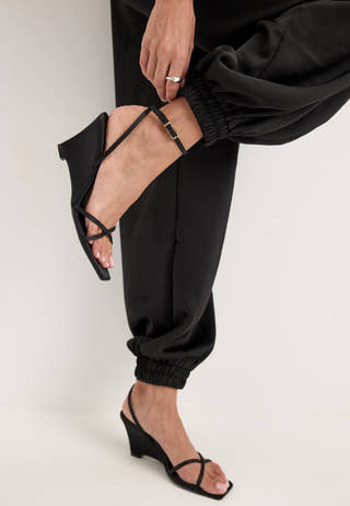 Satin Balloon Trousers Black