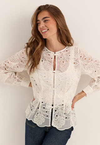 Remake Mandarin Shaped Blouse White
