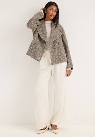 Vikamille L/S SHORT JACKET Beige