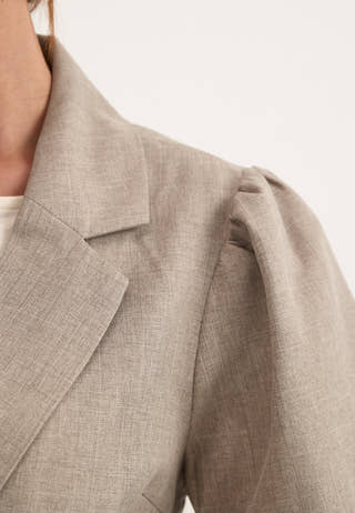 Onllinda 2/4 PUFF SHORT BLAZER Beige