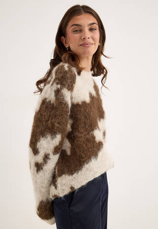 Vivenla O-neck L/S JACQUARD Knit Top Brown