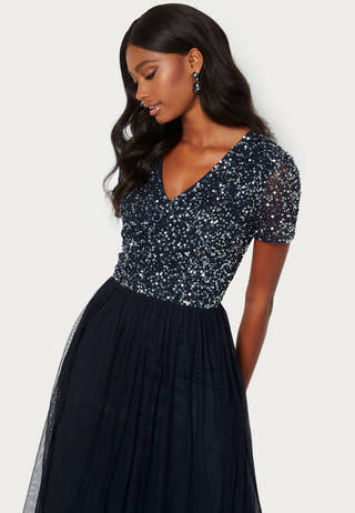 Short Sleeve Sequin Embellished Midi Dress