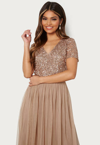 Short Sleeve Sequin Embellished Midi Dress