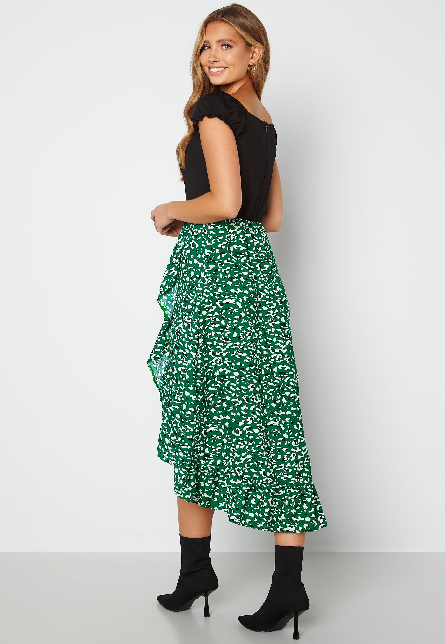 green emerald velvet dress Green And Black Floral Print 2 in 1 Midi Dress  AX Paris