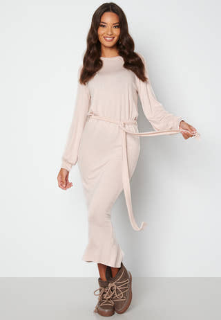 Amira fine knitted dress