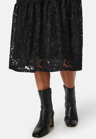 Blanca Midi Lace Dress