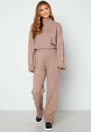 Rinja Knitted Sweater