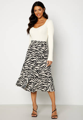 Tuva Midi skirt