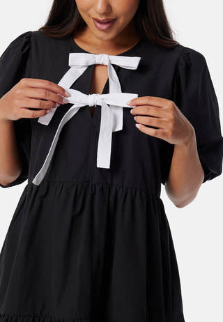 Contrast Bow Dress