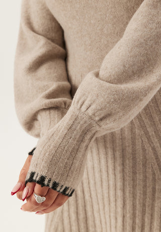 Contrast Edge Knitted Dress