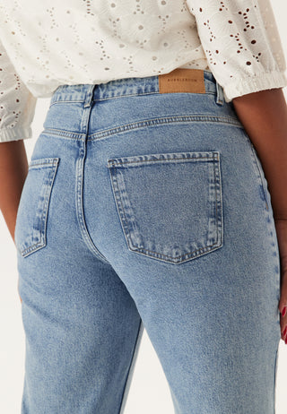 High Straight Ankle Jeans