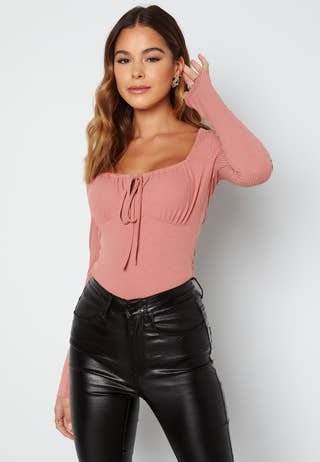 Ibby rib top