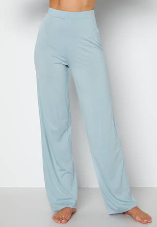 Idina soft set
