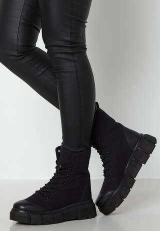 Jodie safari boots