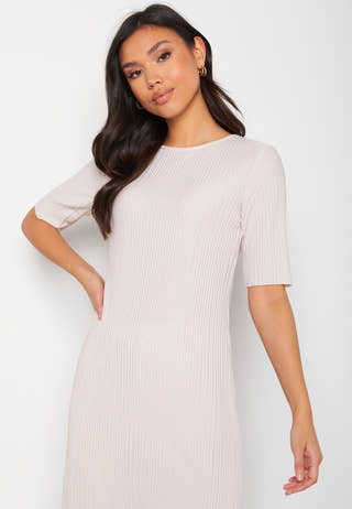 Lova pleated set