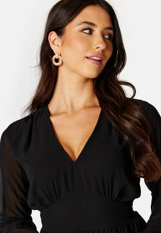 Lycantie dress