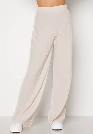 Megan pleated set
