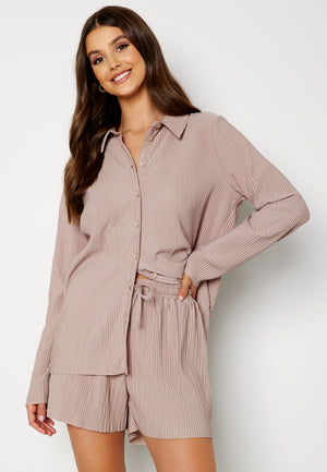 Megan pleated shorts set