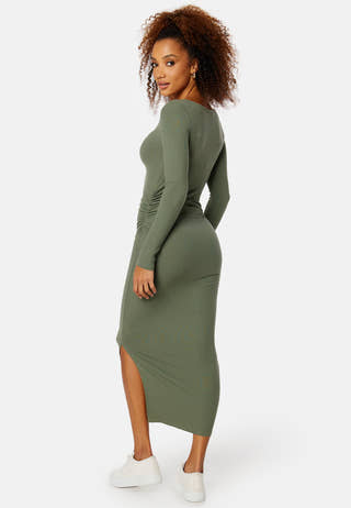 Minea v-neck dress