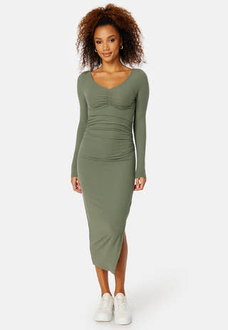 Minea v-neck dress