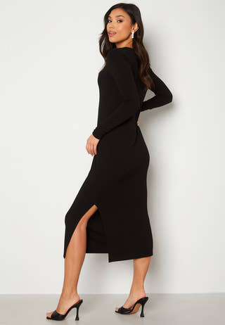 Najda deep v-neck dress