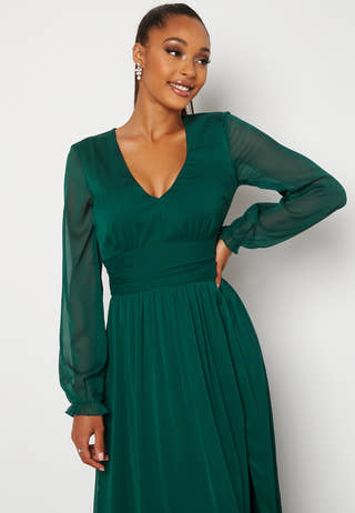 Delilah prom dress
