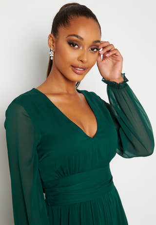 Delilah prom dress