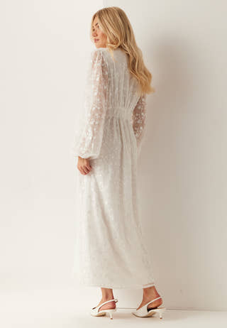 bubbleroom-occasion-embroidered-midi-dress_2