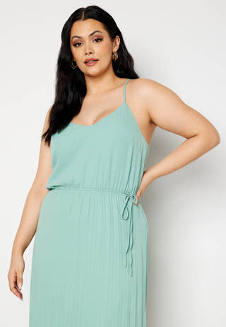 Gwyneth Pleated Dress