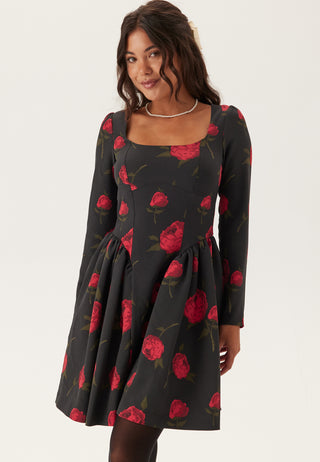 Volume Skirt Long Sleeve Mini Dress