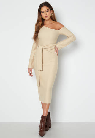 Odette knitted peaky shoulder dress