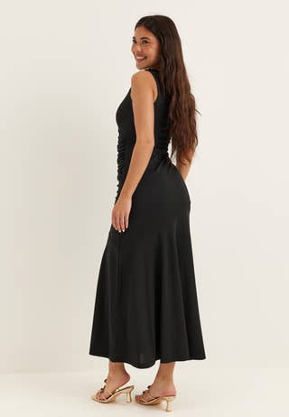 bubbleroom-one-shoulder-dress-black_2