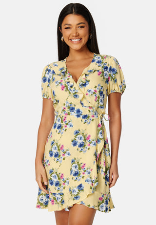 Patrinia wrap dress