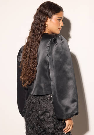 Round Neck Puff Sleeve Blouse