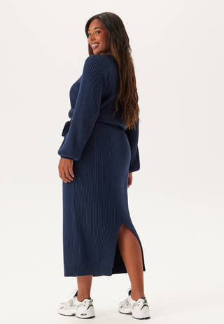 Round Neck Rib Knitted Midi Dress