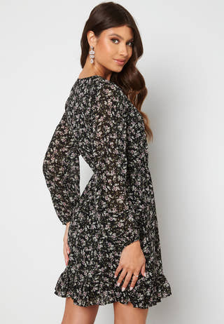 Sabrah dress