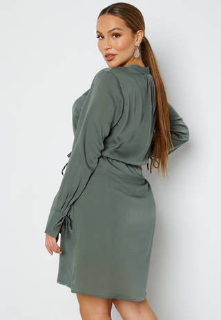 Sabrina dress