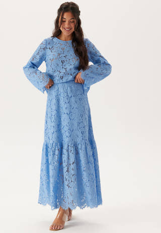 Scalloped Edge Lace Blouse