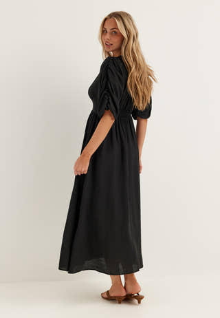 bubbleroom-short-sleeve-dress-black_2
