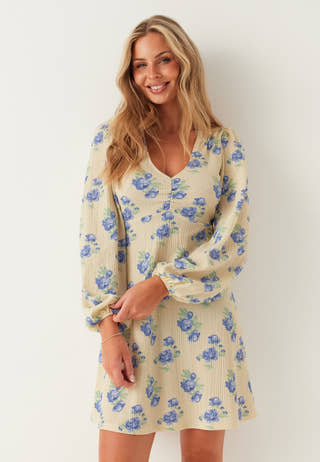 bubbleroom-structured-short-dress