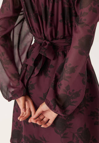 Sweetheart L/S Dress